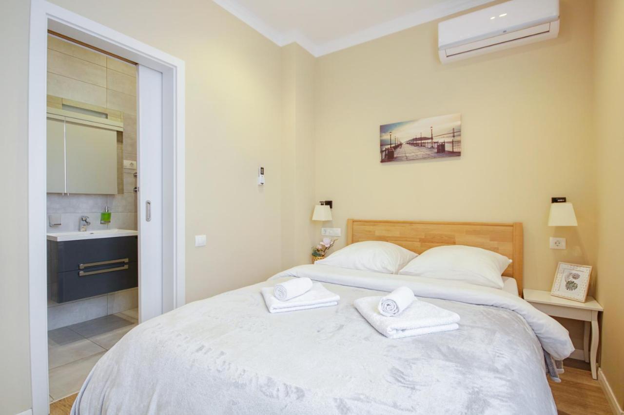 Gagarin Plaza Apartment Odessa Exteriör bild