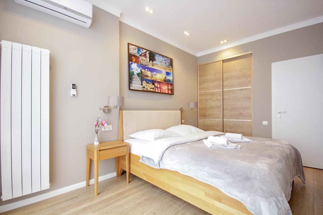 Gagarin Plaza Apartment Odessa Exteriör bild