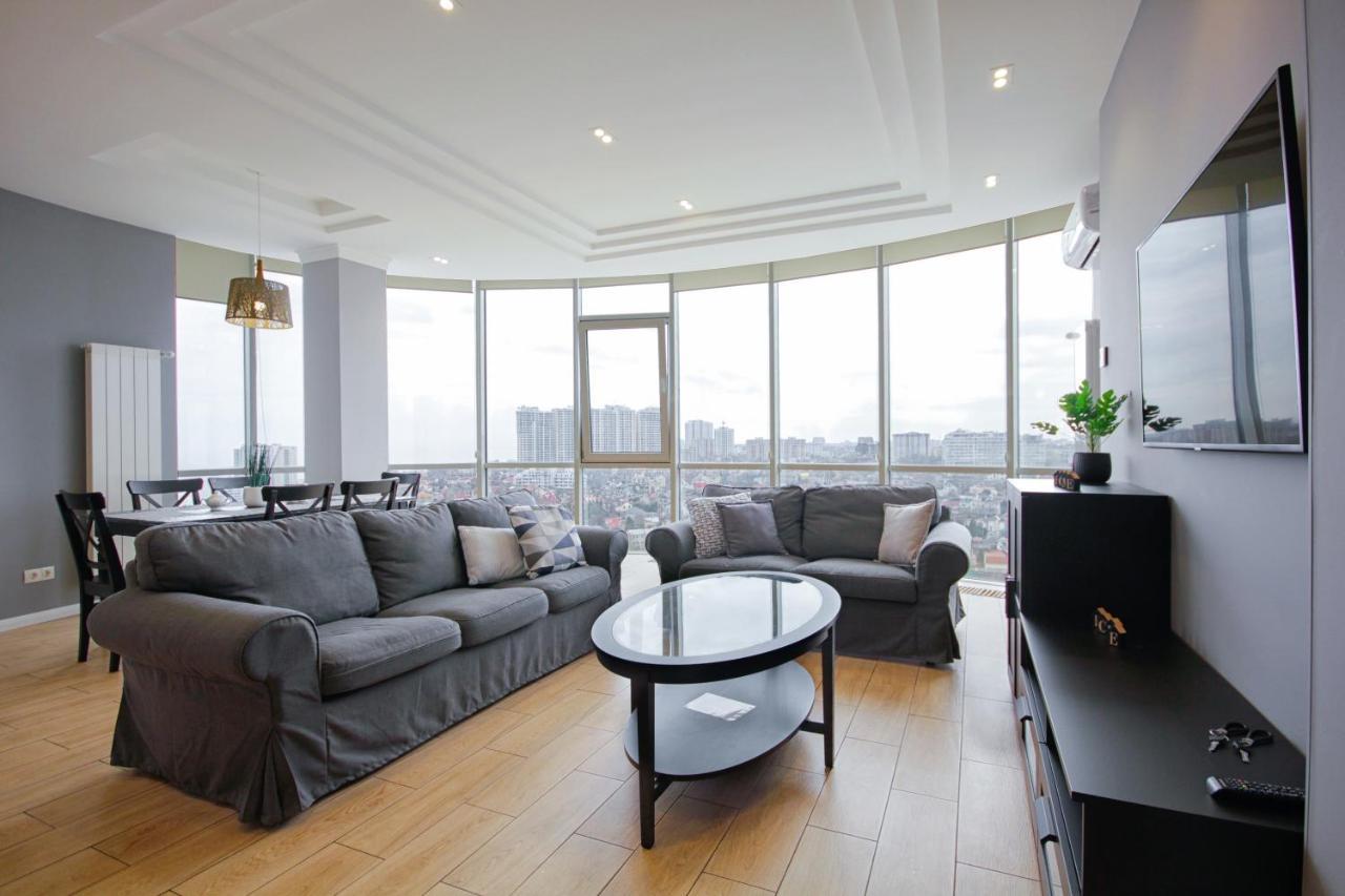 Gagarin Plaza Apartment Odessa Exteriör bild