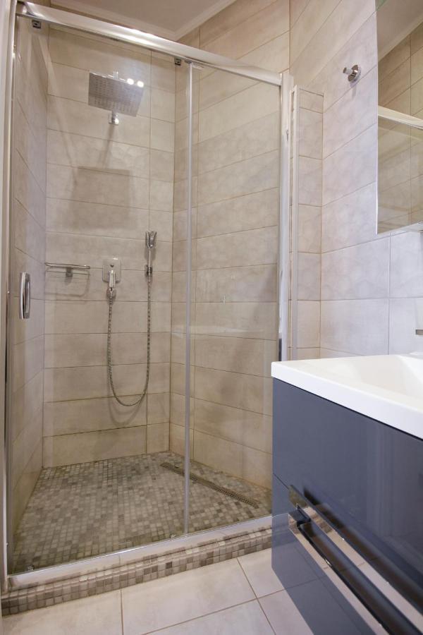 Gagarin Plaza Apartment Odessa Exteriör bild